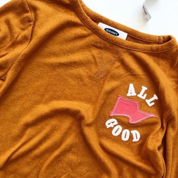 Old Navy NWT plush all good front tie top S(6/7) - Picture 2 of 4